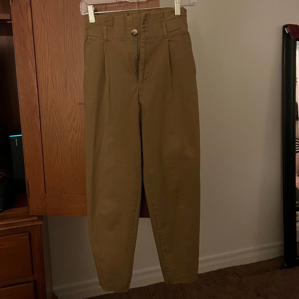 Zara High Waist Cropped Khaki Pants
